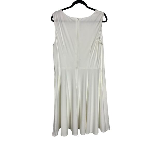 Women's Sleeveless Hanpciers Whit Summer Dress Size Medium - Picture 5 of 7
